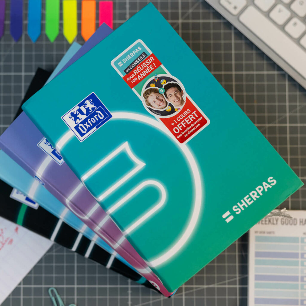 Agenda Scolaire Journalier Oxford Magic 2024-2025 12 X 18 Cm Modèle Aléatoire - Agenda Scolaire